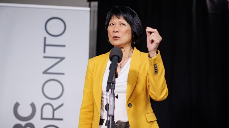 ඹලිවියා චව්ගේ (Olivia Chow) නිලයට වසරයි – ටොරොන්ටෝහි ප්‍රතිසංස්කරණ වෙනුවෙන් අතුරු ව්‍යවස්ථාවක්.