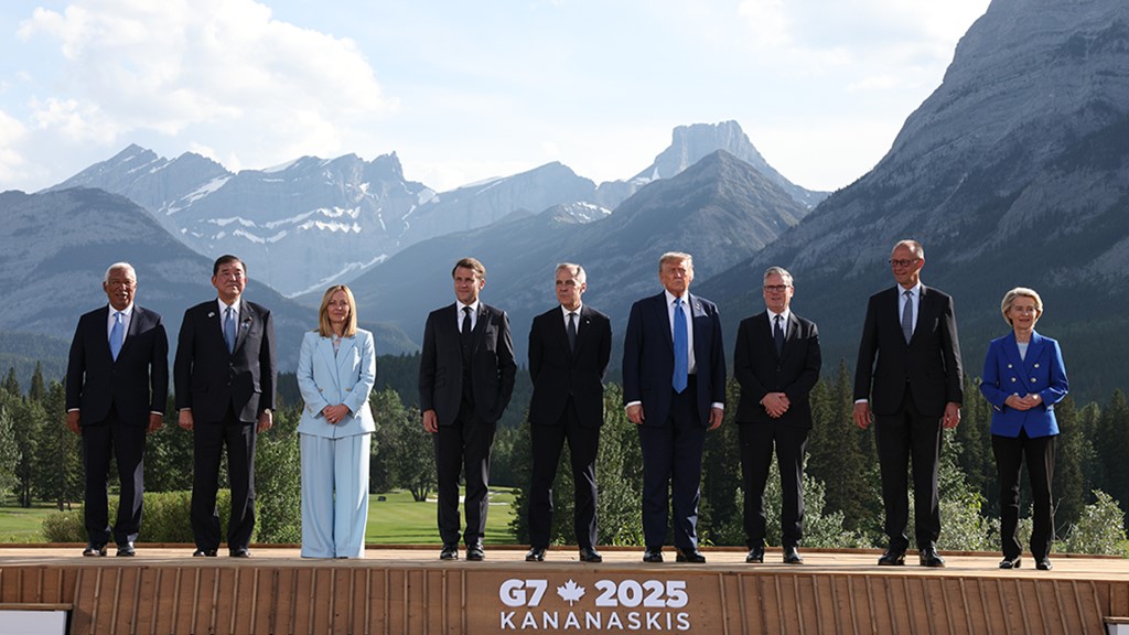 G7ට ආරක්ෂාව සැපයුහැටි කියයි. අත්අඩංගුවට ගැනීම් නෑ. වනජීවීට හමුදාවෙන් ප්‍රතිචාර.