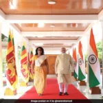 අගමැති හරිනි ඉන්දීය අගමැති මෝදි හමුවෙයි.