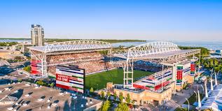 FIFA ලෝක කුසලාන නගරවල වෛද්‍යවරු සෞඛ්‍ය පද්ධතියට ඇති පීඩනය ගැන කනස්සල්ලෙන්.